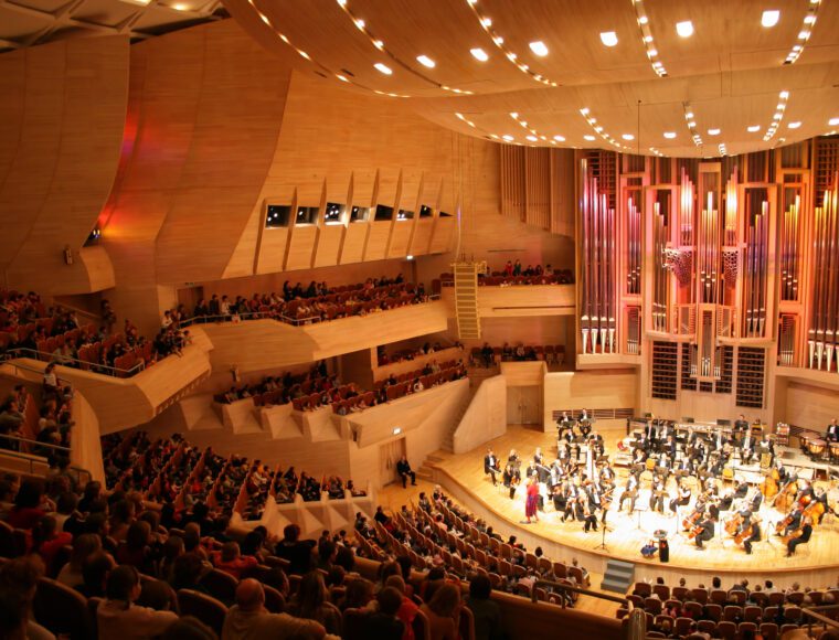 symphony orchestra at the Edinburgh International Festival